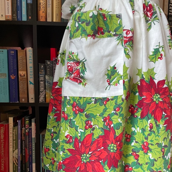 vintage Xmas apron - Picture 2 of 5